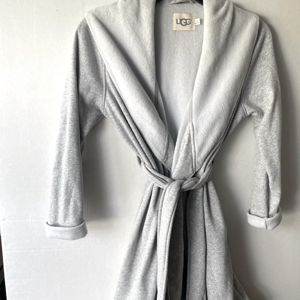 UGG | Robe| Light Heather Gray |Wrap belt closure |Women Size Medium